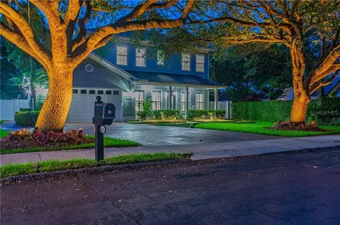 3805 W San Luis Street Tampa FL 33629