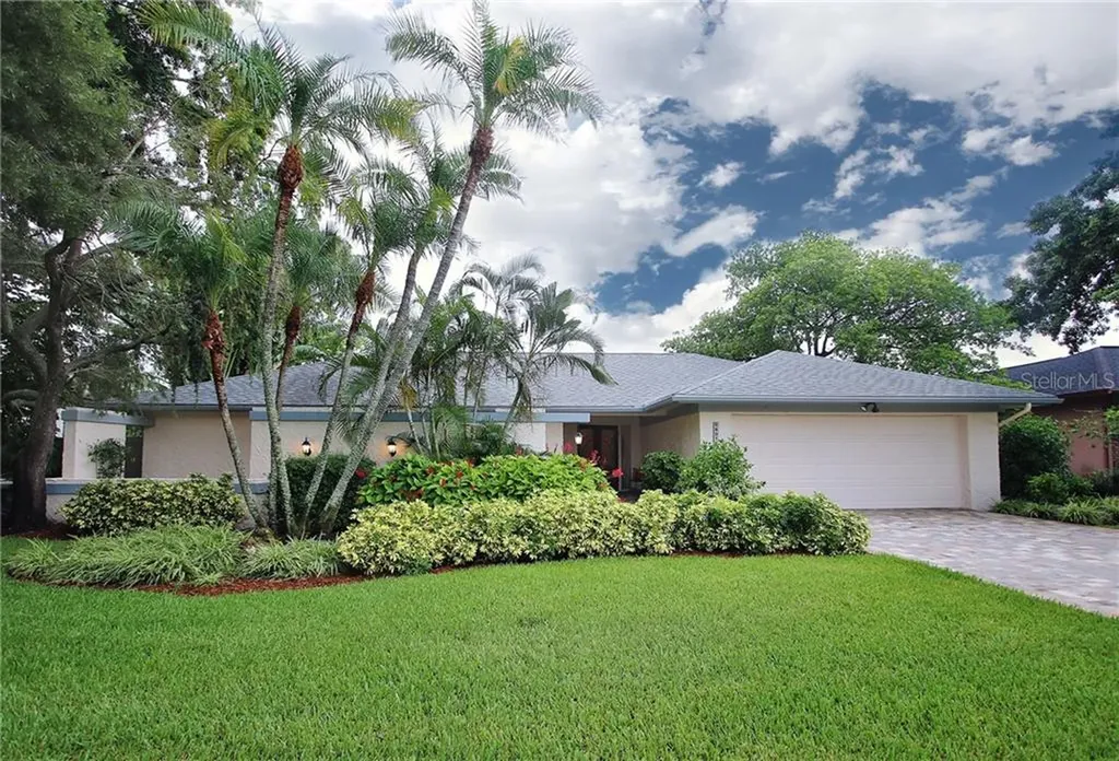 6801 Greenbrier Drive Seminole FL 33777