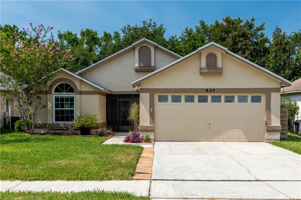 837 Heather Glen Circle Lake Mary FL 32746