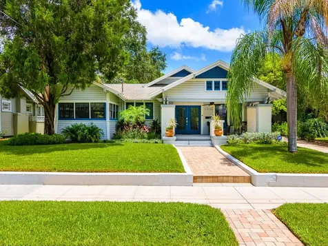 1713 W Hills Avenue Tampa FL 33606
