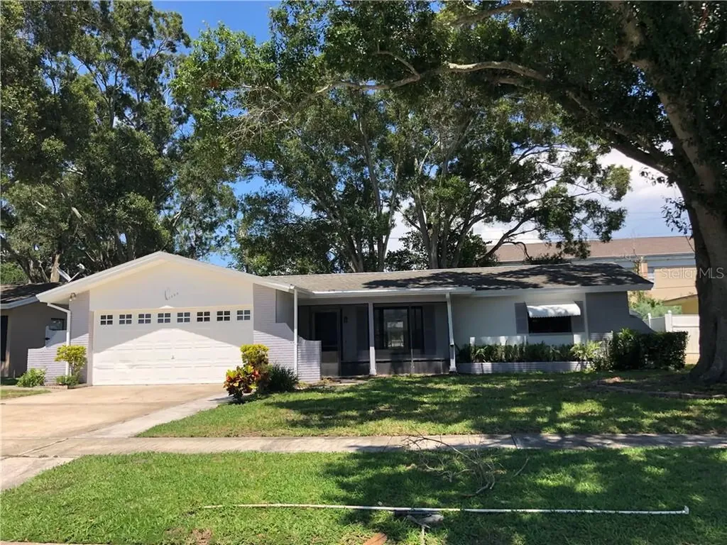 1885 Cameo Way Clearwater FL 33756