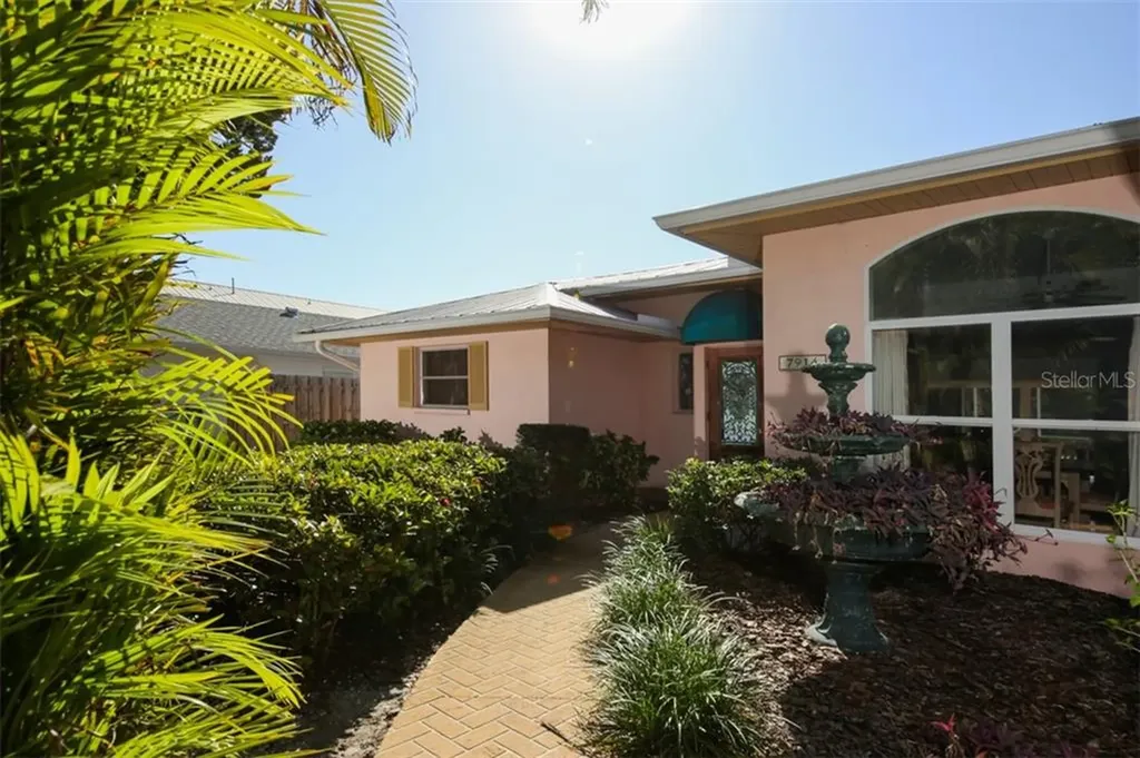 7914 Midnight Pass Road Sarasota FL 34242