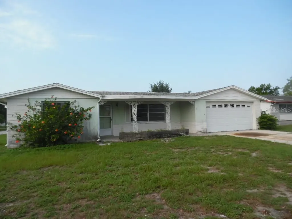 5318 Sparrow Drive Holiday FL 34690