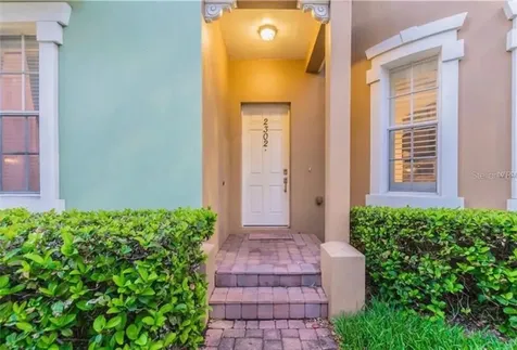 2302 Victoria Gardens Lane Tampa FL 33609