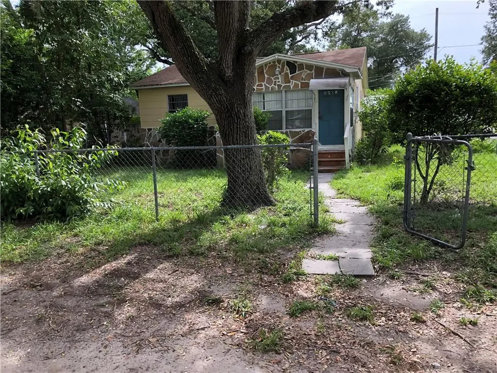 2401 Auburn Street S St Petersburg FL 33712