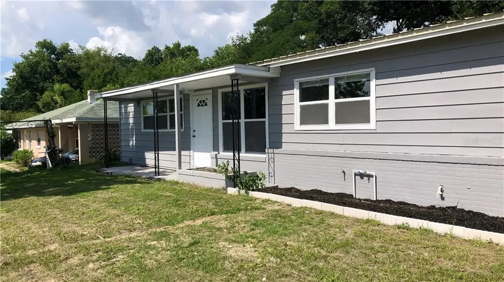 757 East Avenue Clermont FL 34711