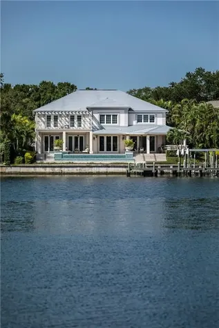4919 W Bay Way Drive Tampa FL 33629