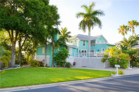 4322 15th Way Palmetto FL 34221