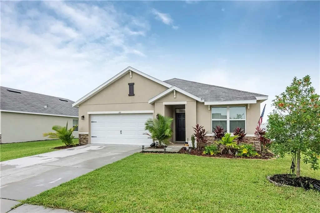 353 Grand Vista Boulevard Bradenton FL 34212