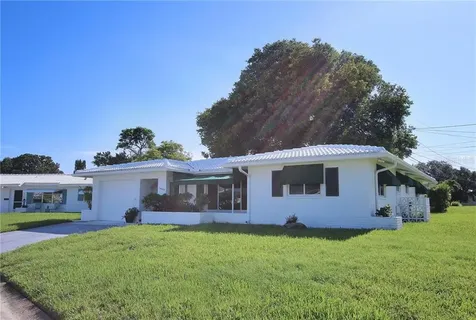 14029 95th Avenue Seminole FL 33776
