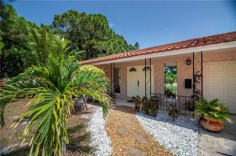 2265 66th Avenue S St Petersburg FL 33712
