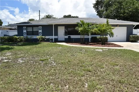 7963 23rd Avenue N St Petersburg FL 33710