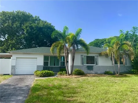 4235 30th Avenue N St Petersburg FL 33713