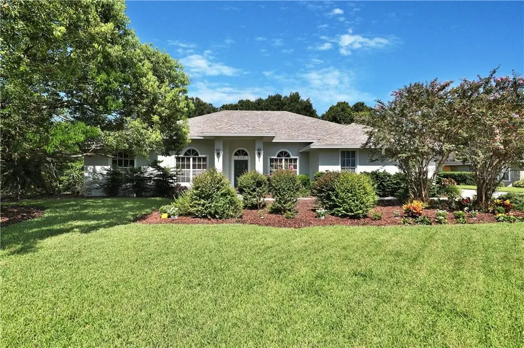713 Heritage Drive NE Winter Haven FL 33881