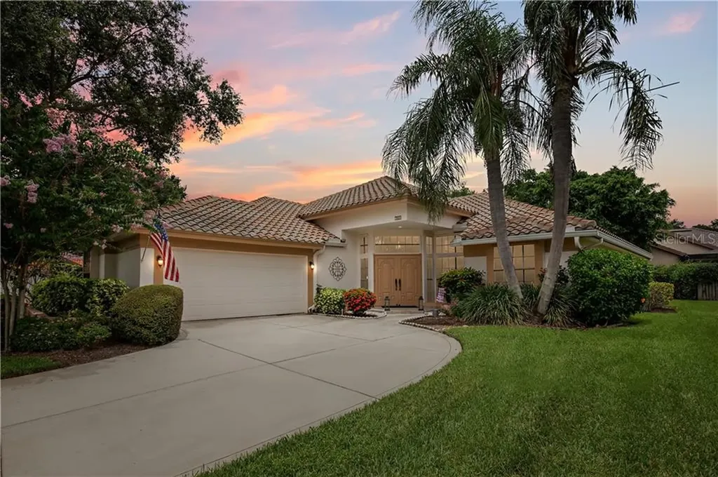 763 Live Oak Terrace NE St Petersburg FL 33703