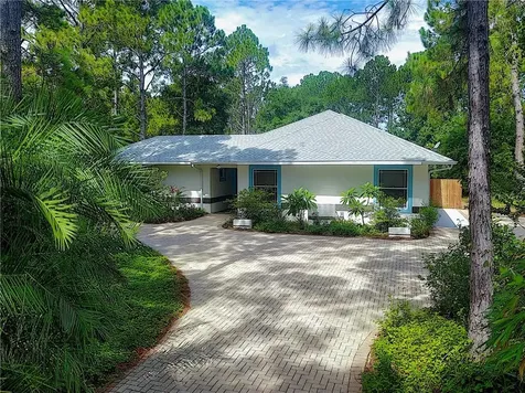 17876 Commonwealth Avenue N Polk City FL 33868