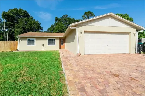 104 Flower Queen Court Orlando FL 32807