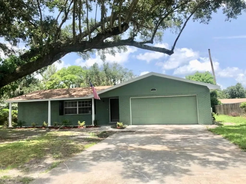 1326 Magdalene Court E Lakeland FL 33801