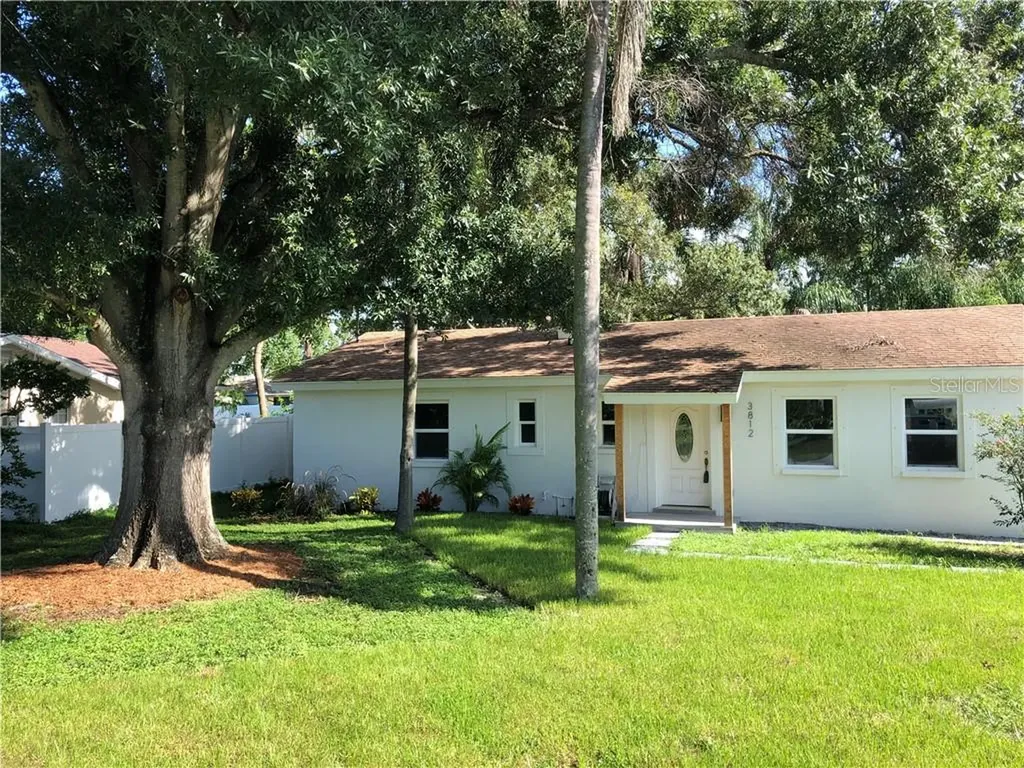 3812 W Tyson Avenue Tampa FL 33611