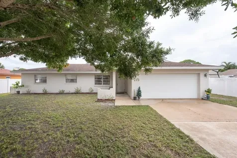 1911 82nd Street NW Bradenton FL 34209