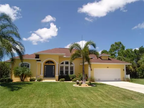 36 Tournament Road Rotonda West FL 33947