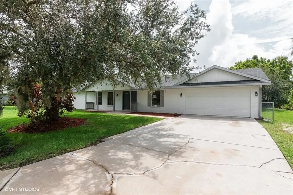 1508 18th Avenue W Palmetto FL 34221