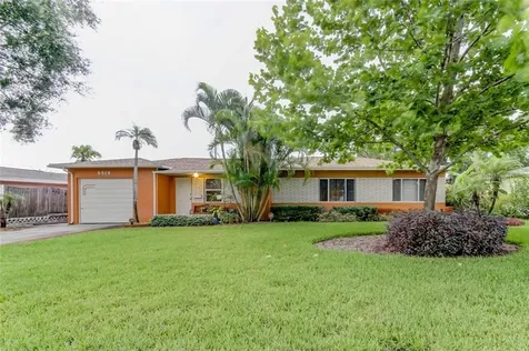 6519 Kingsboro Drive N St Petersburg FL 33702