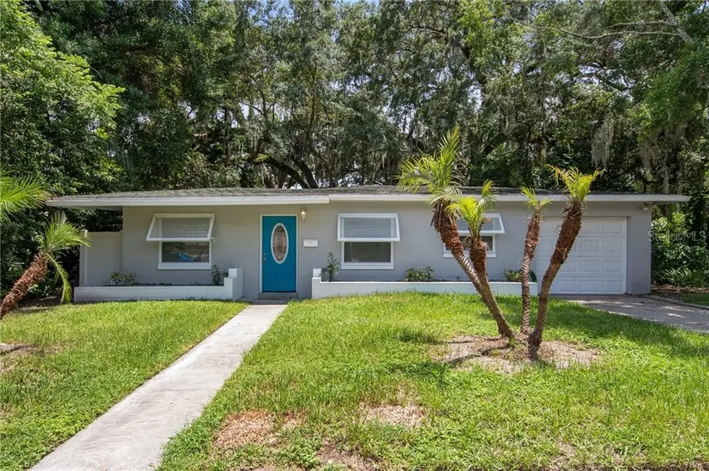 2108 Newman Street Orlando FL 32803