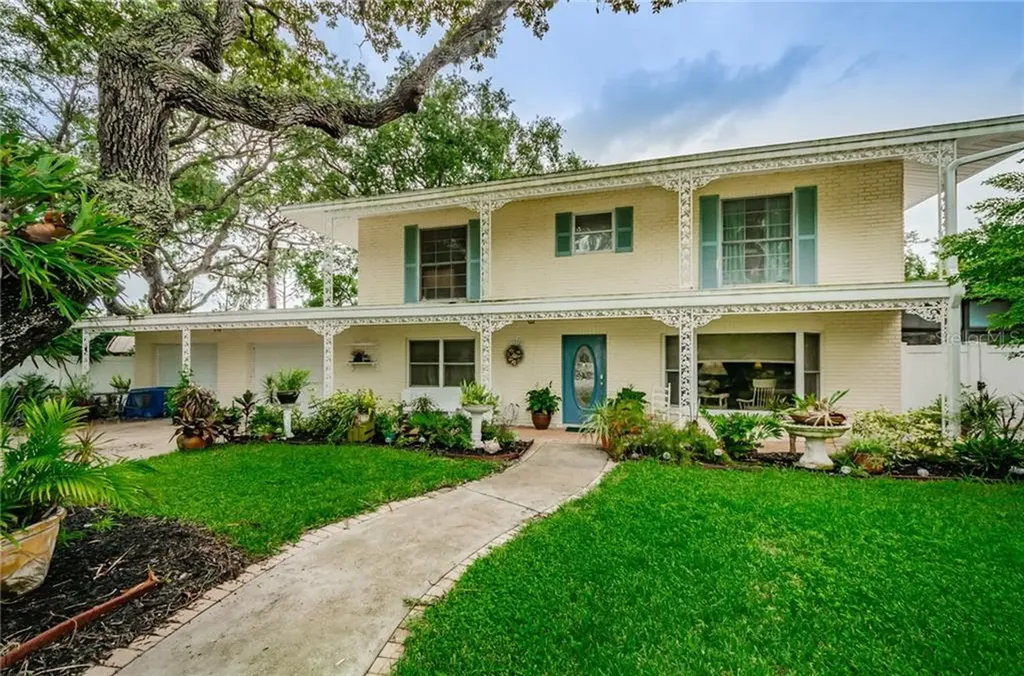 1270 14th Court SW Largo FL 33770