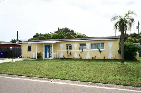 7401 18th Street N St Petersburg FL 33702