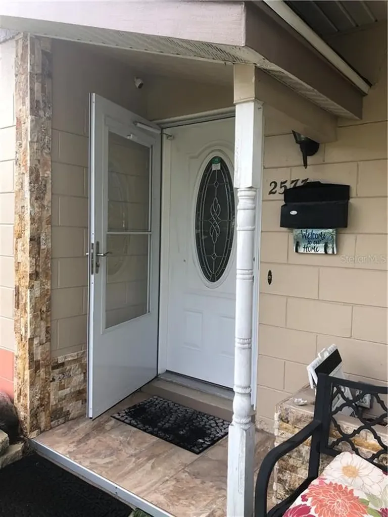 2573 62nd Avenue N St Petersburg FL 33702