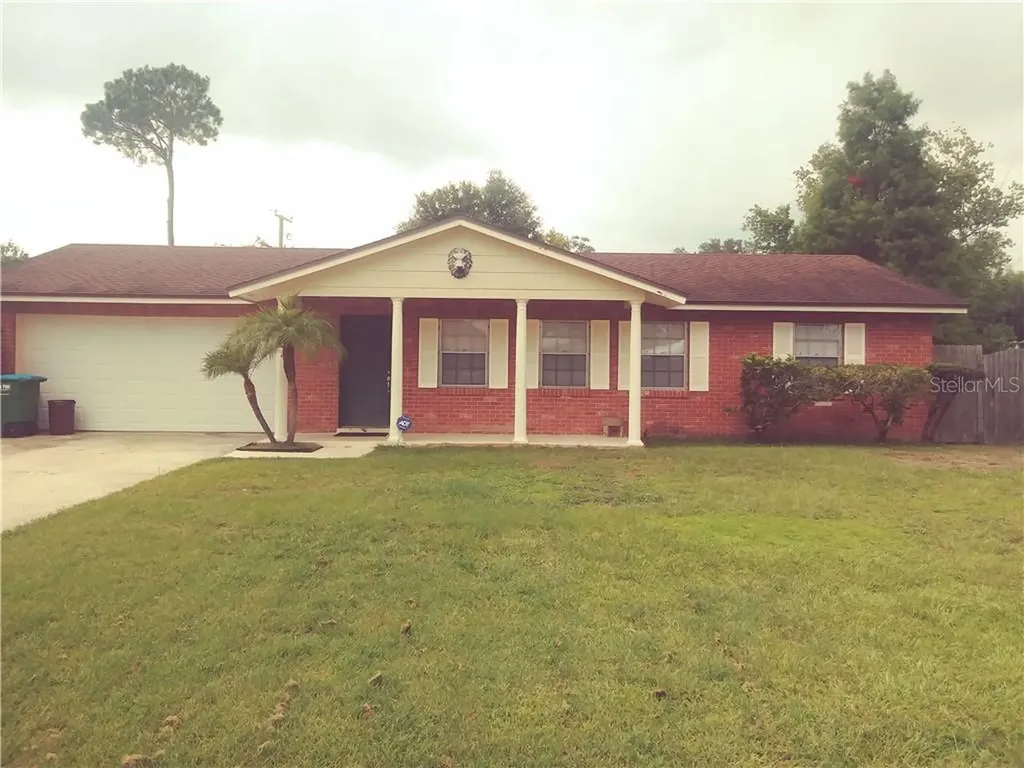 1230 E Fowler Drive Deltona FL 32725