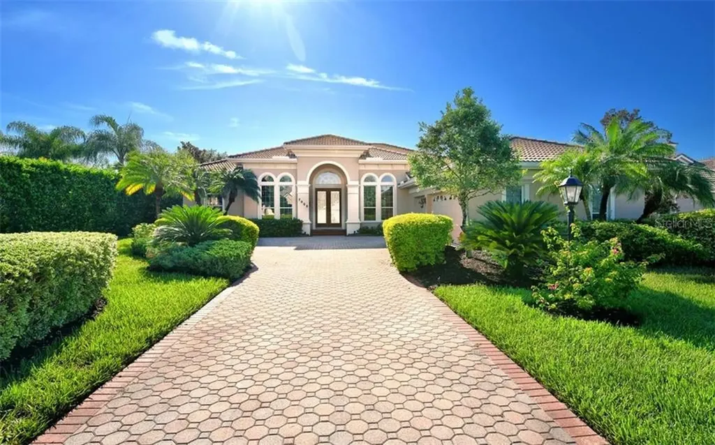 7008 Twin Hills Terrace Lakewood Ranch FL 34202