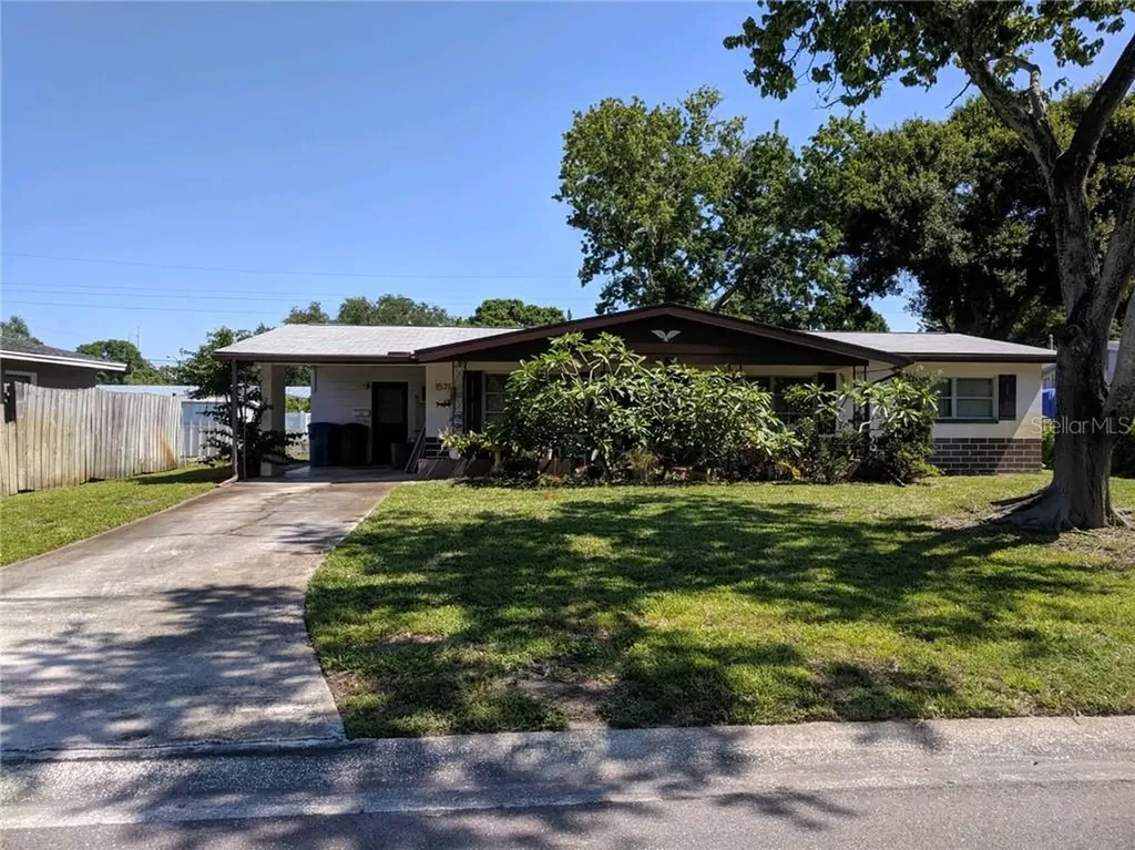 1571 78th Terrace N St Petersburg FL 33702