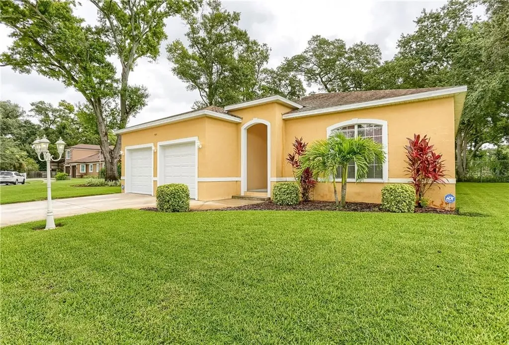 4641 43rd Place N St Petersburg FL 33714