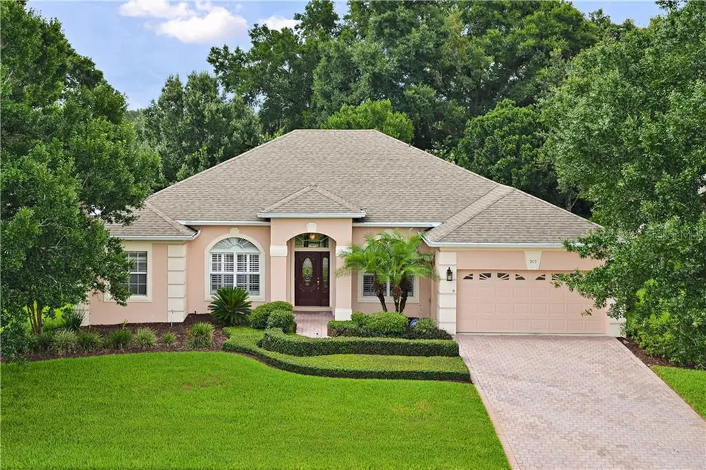 905 Gulf Land Drive Apopka FL 32712