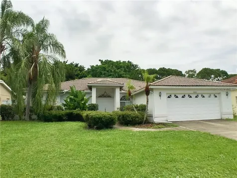 4256 Balmoral Way Sarasota FL 34238