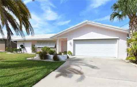 331 Capri Isles Court Punta Gorda FL 33950