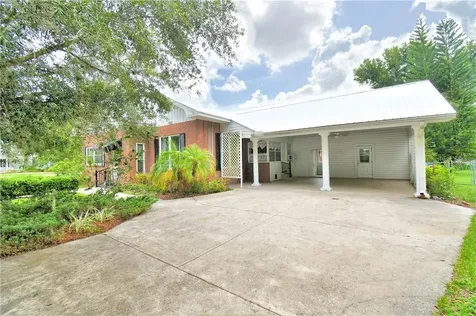 201 1st Street NE Fort Meade FL 33841