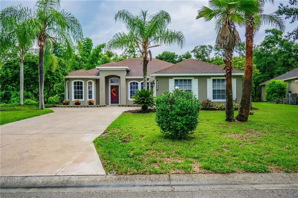 1724 Brookstone Way Plant City FL 33566