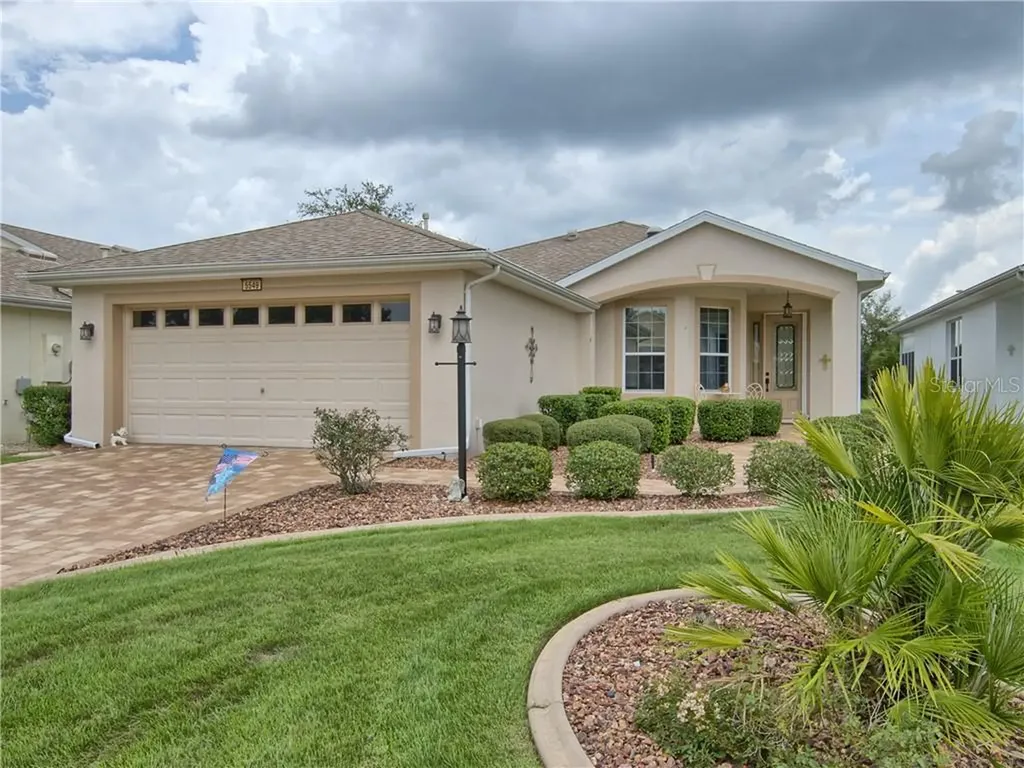 5549 Aurora Drive Leesburg FL 34748