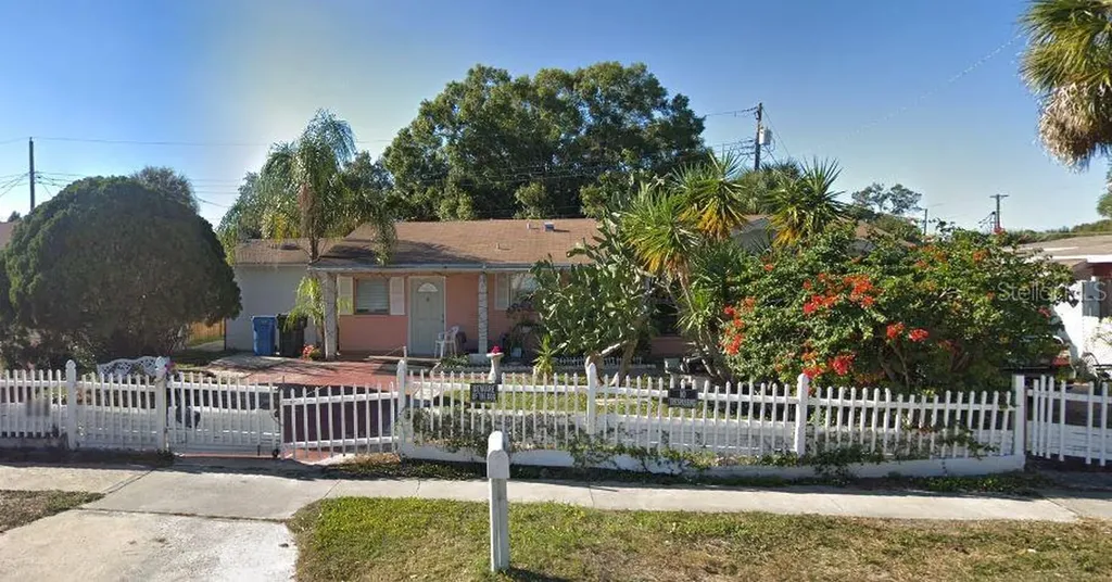 6104 Sawyer Road Tampa FL 33634