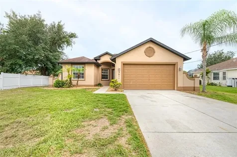 2611 San Maria Circle North Port FL 34286