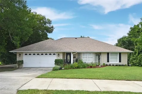 1221 N Old Mill Drive Deltona FL 32725