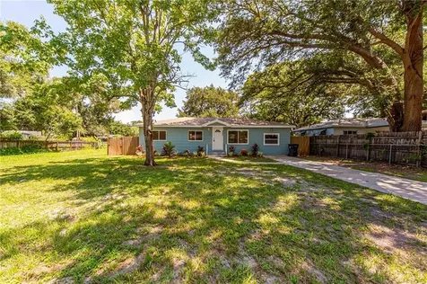 5481 43rd Avenue N St Petersburg FL 33709