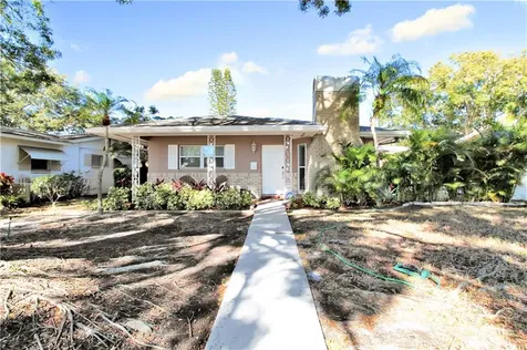 3711 15th Avenue N St Petersburg FL 33713