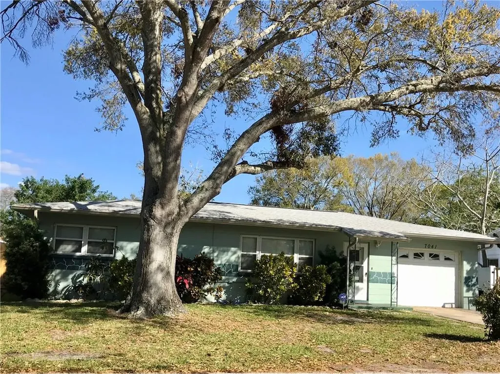 7041 53rd Street N Pinellas Park FL 33781