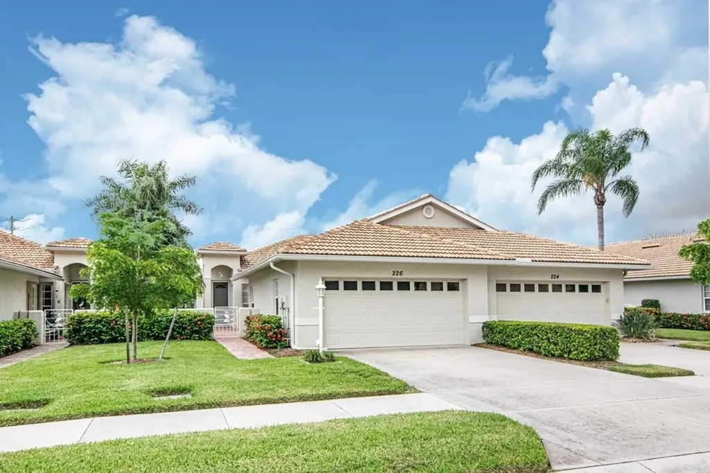 226 Vista Del Lago Way Venice FL 34292