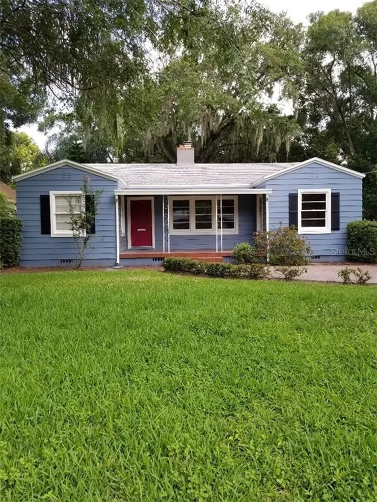 1207 E Clifton Street Tampa FL 33604