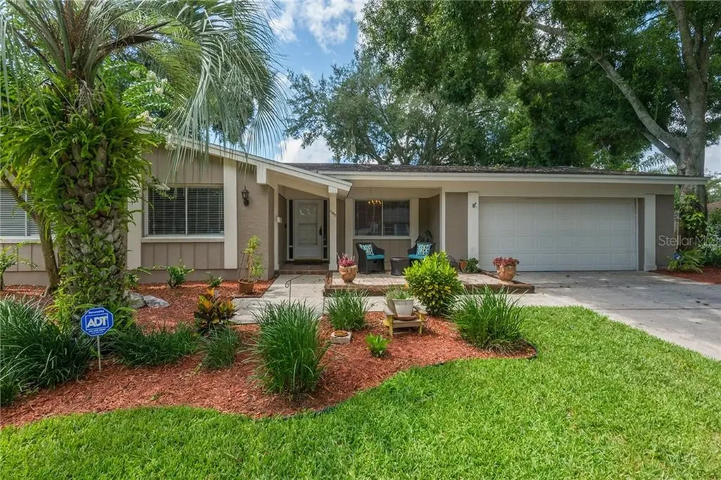 11817 Lipsey Road Tampa FL 33618